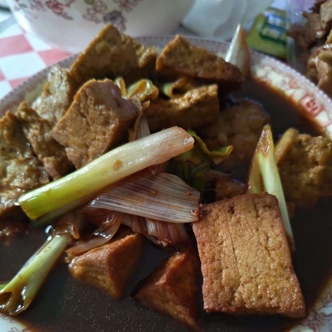 葱烧豆腐