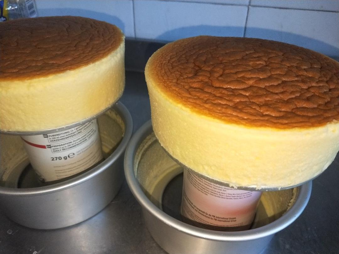 乐乐小煜做的8寸完美轻乳酪蛋糕