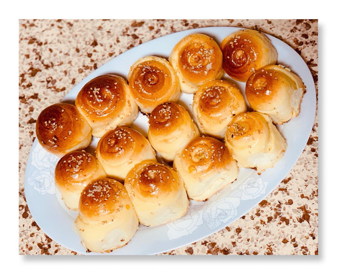 脆底蜂蜜小面包