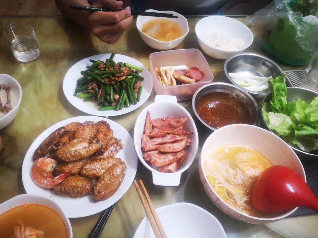 蒸汽海鲜粥【9月北鼎蒸煮炖食谱】