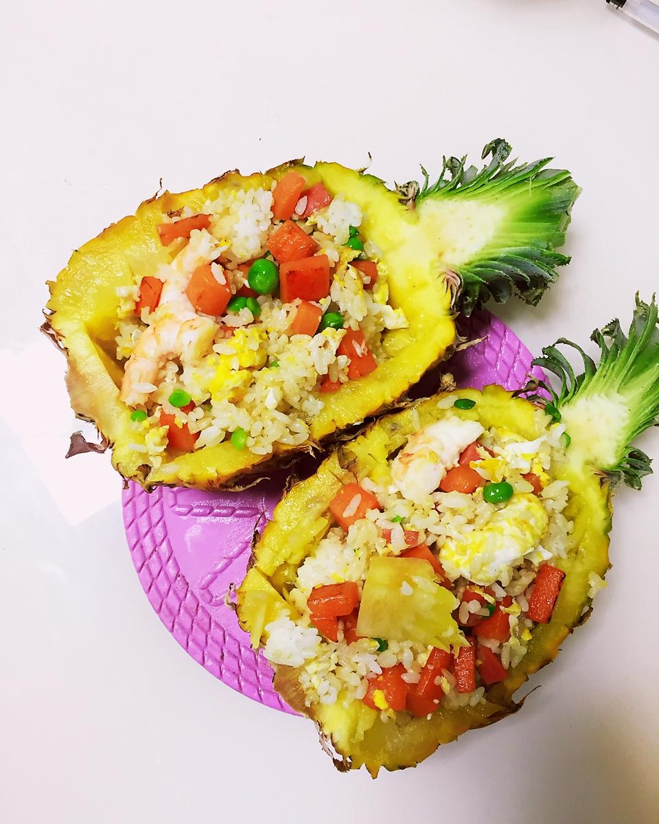 菠萝炒饭
