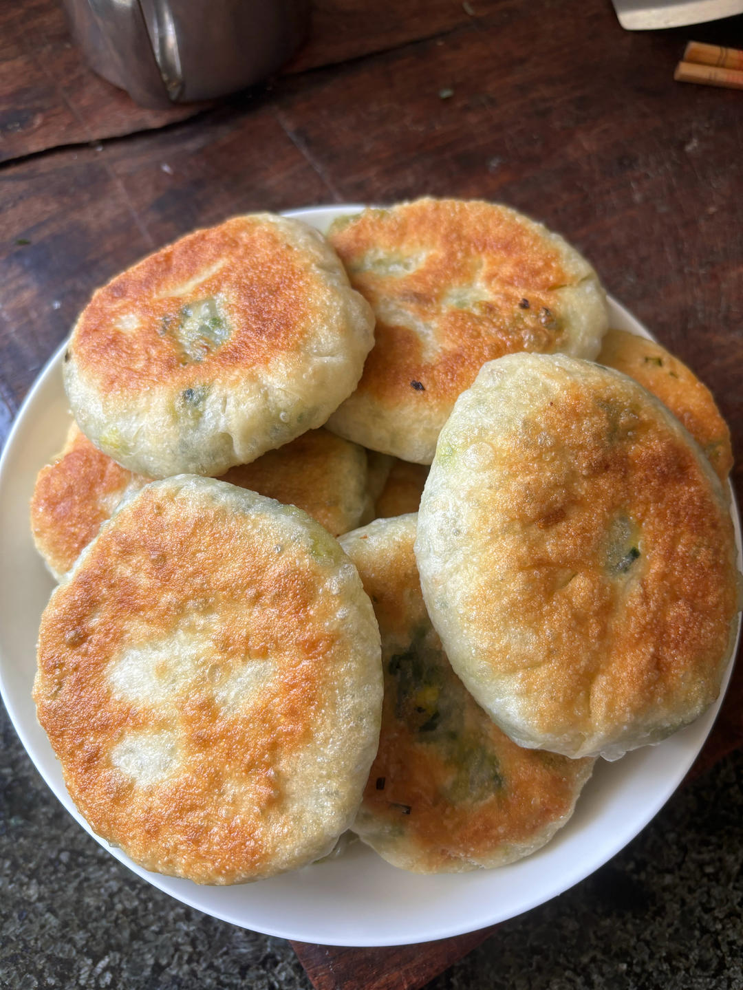 皮薄如纸的韭菜馅饼|免揉面法