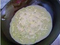 西葫芦鸡蛋煎饼的做法 步骤9