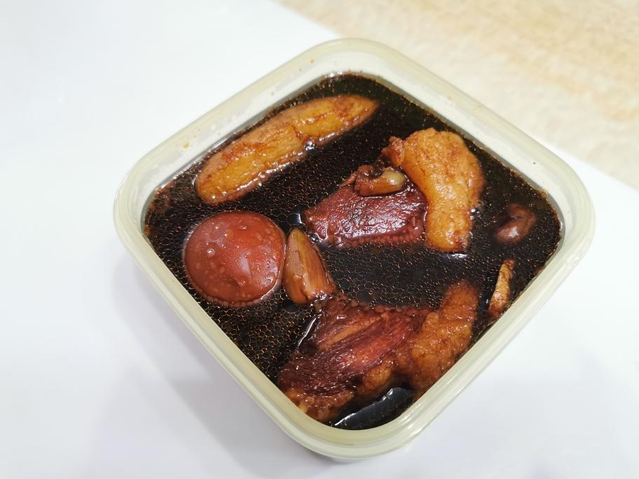 卤猪肉的做法