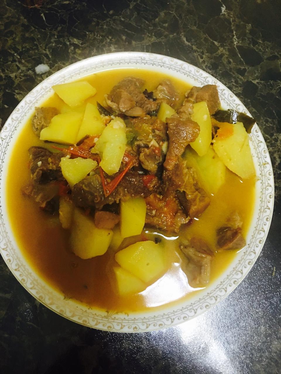 西红柿牛腩