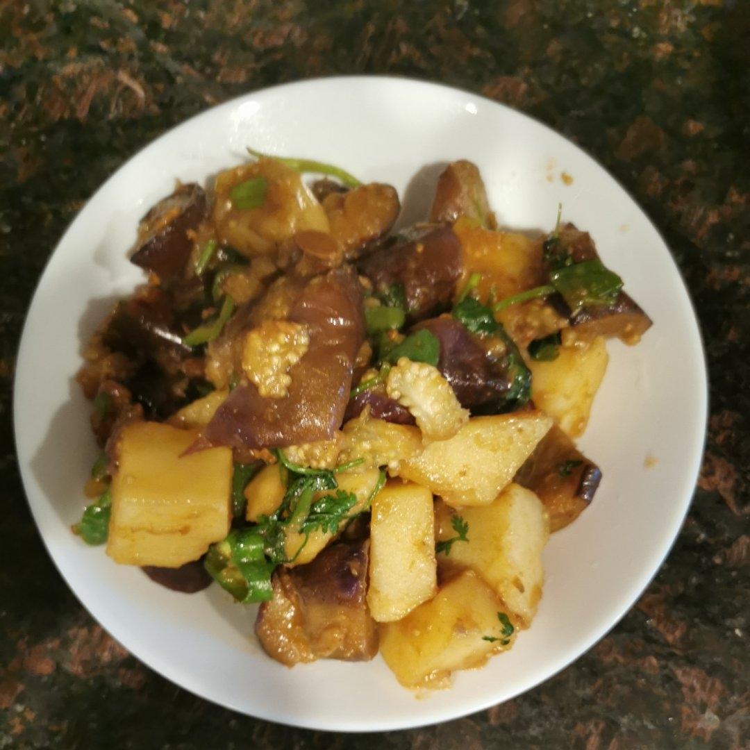 黯然销魂之 东北土豆炖茄子