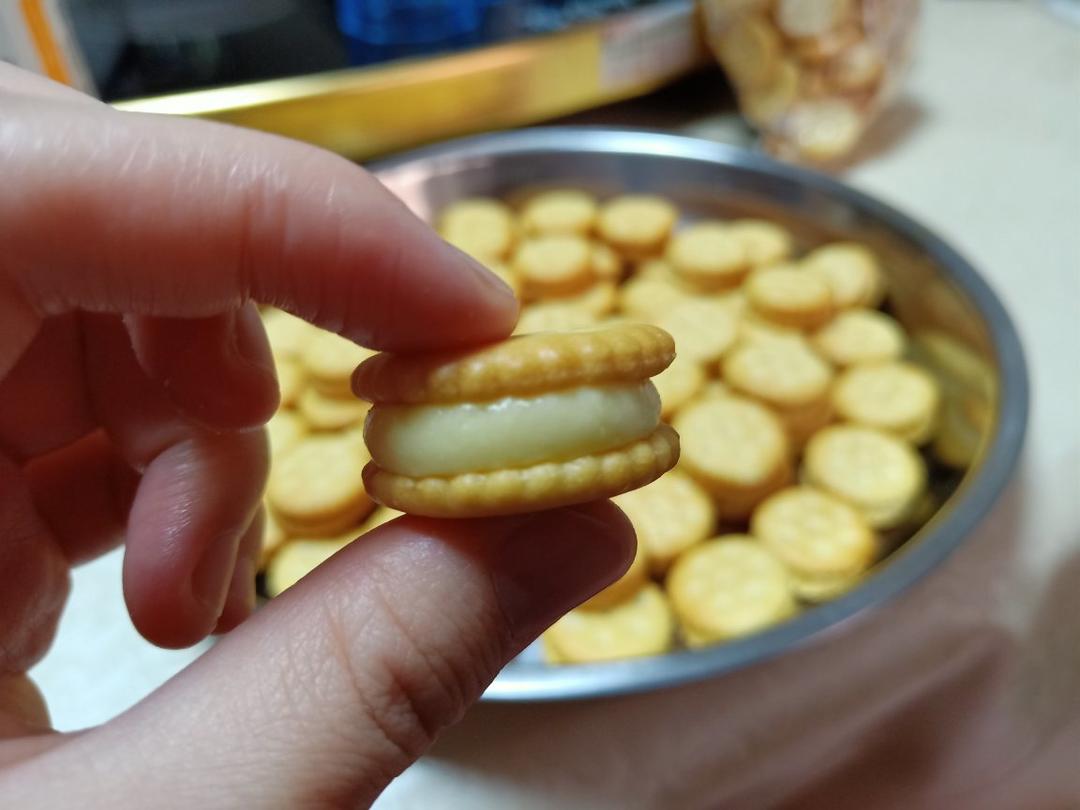 纽扣牛扎饼干