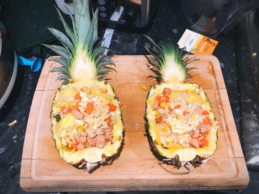 一人食之家庭版菠萝饭