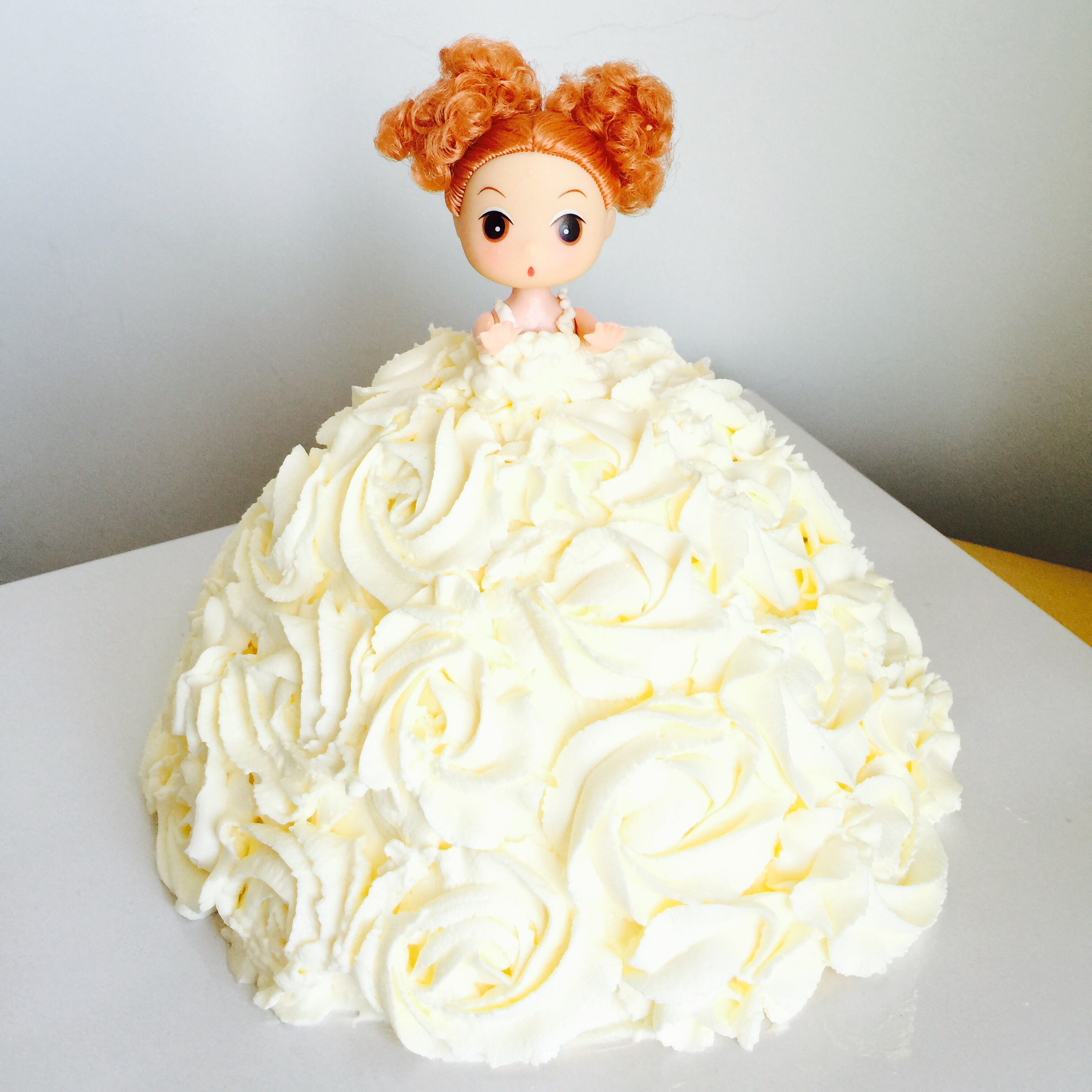 hippo小蝎子做的芭比娃娃蛋糕