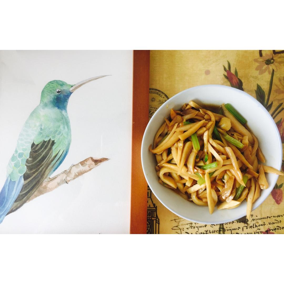青椒素炒杏鲍菇