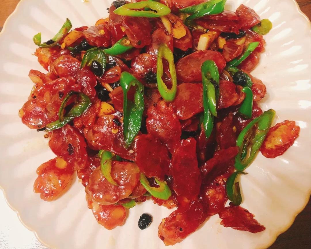 青椒爆炒广式香肠