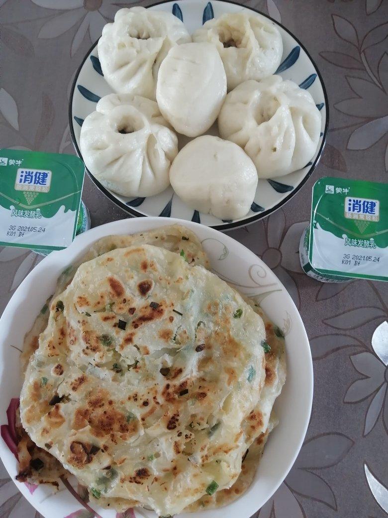 烫面葱油饼（家常简单版）