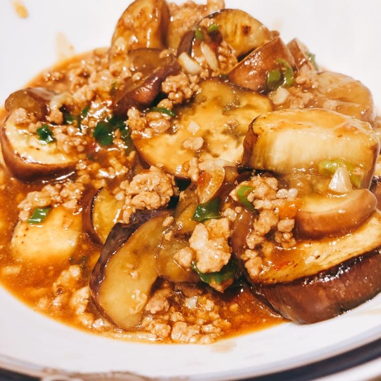 厨师长教你：“肉末烧茄子”的家常做法，口感软糯适合下饭，收藏