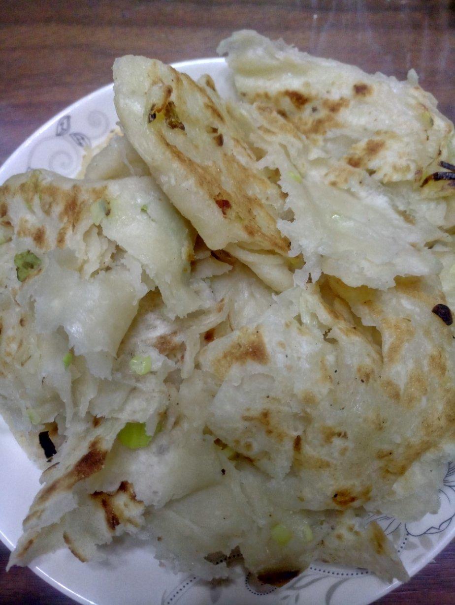 朴素的葱油饼（河南油馍）