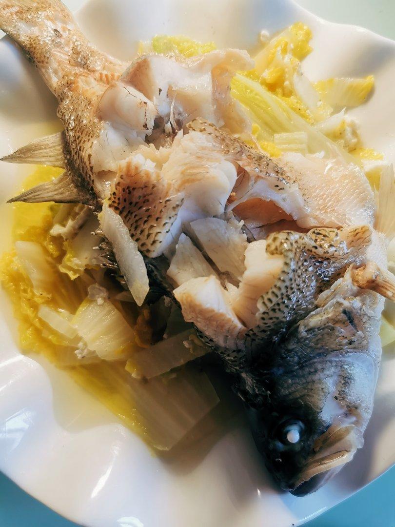 鱼汤浸娃娃菜