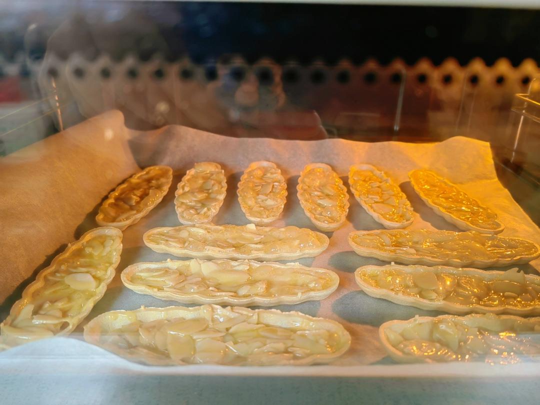 视频🚢一次搞定3种口味｜焦糖坚果糯米船｜不测温，不冷冻｜低糖｜简单｜0难度