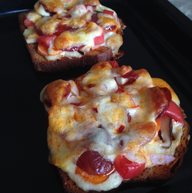 吐司培根小批萨