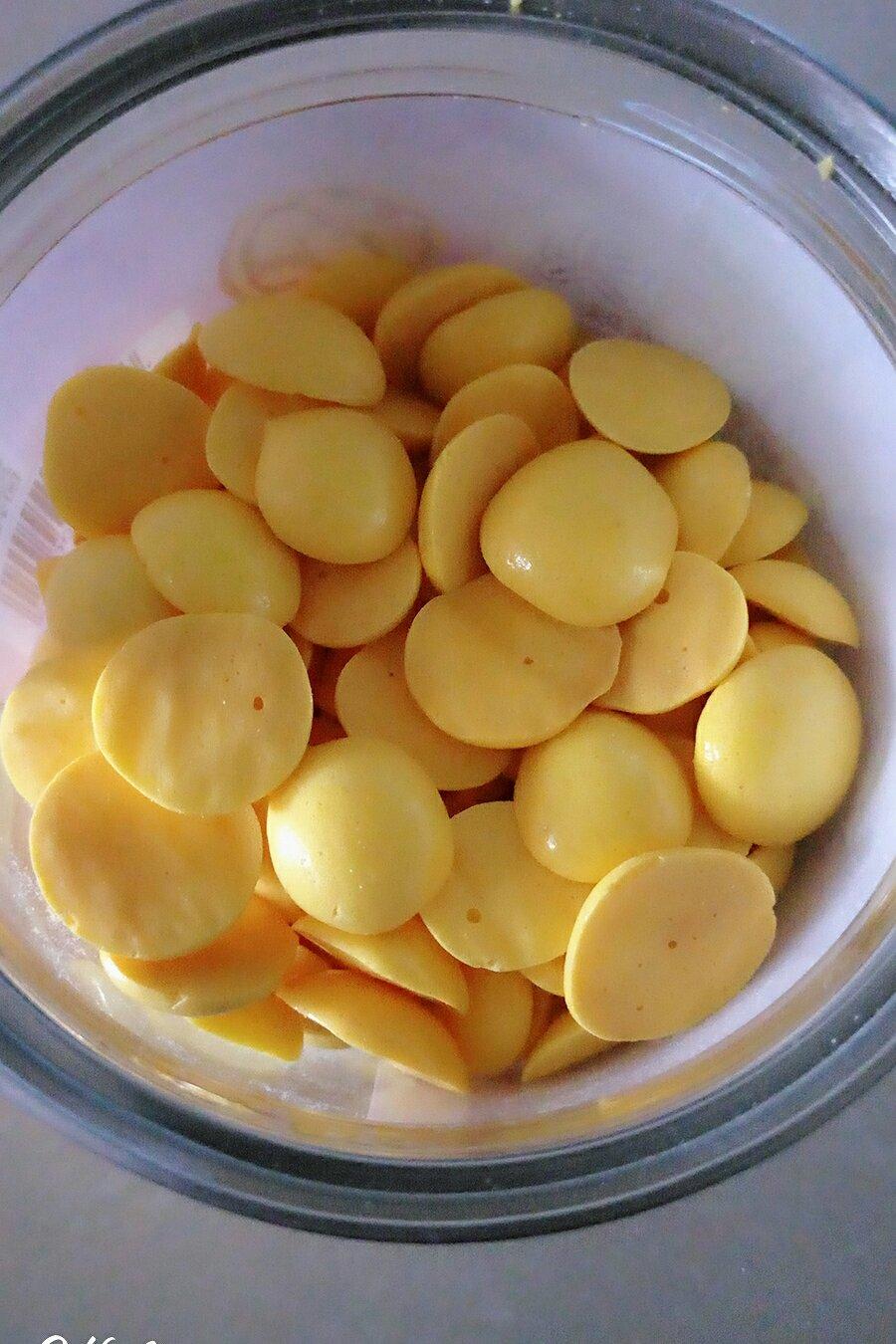 入口即化的无添加蛋黄溶豆