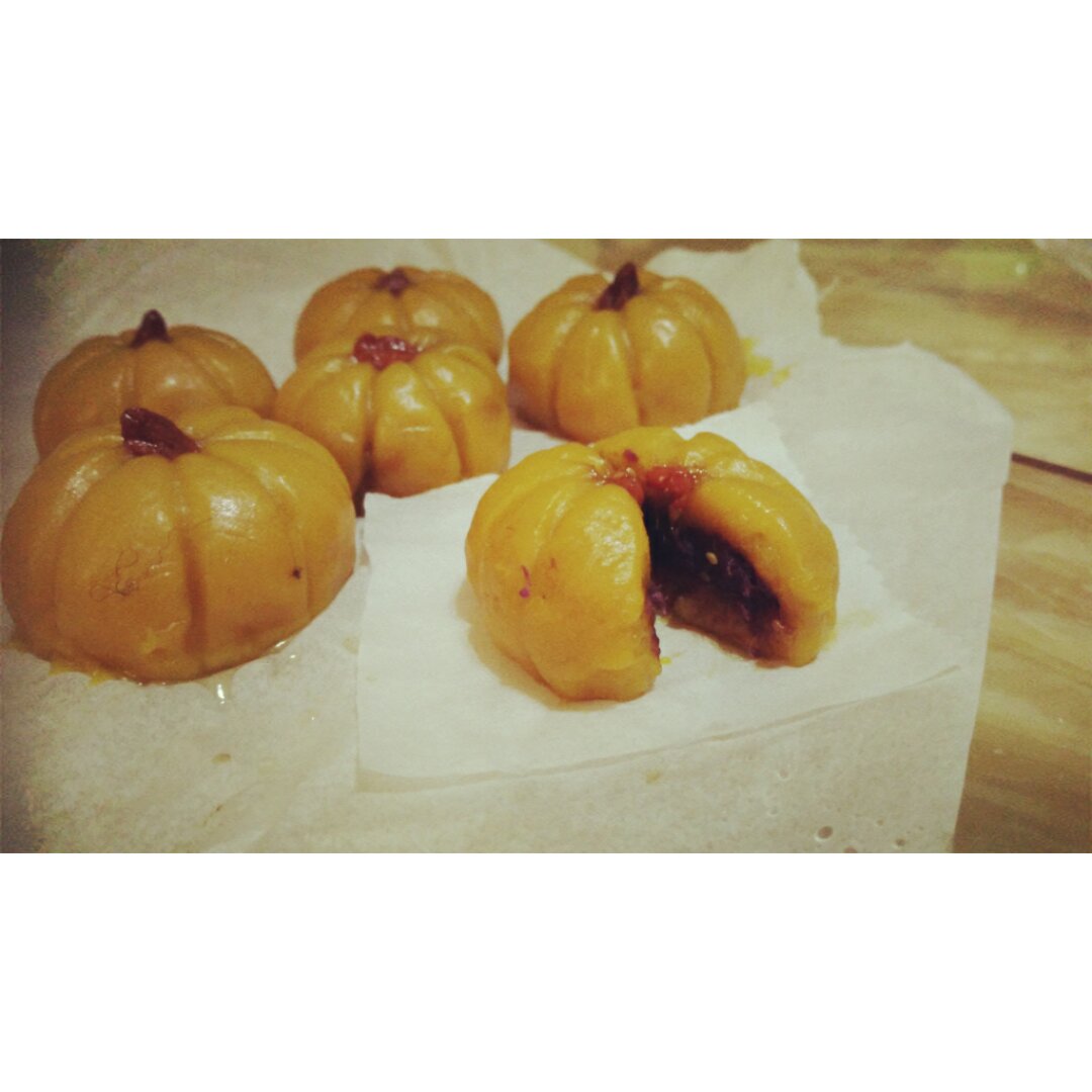 可爱呆萌南瓜饼