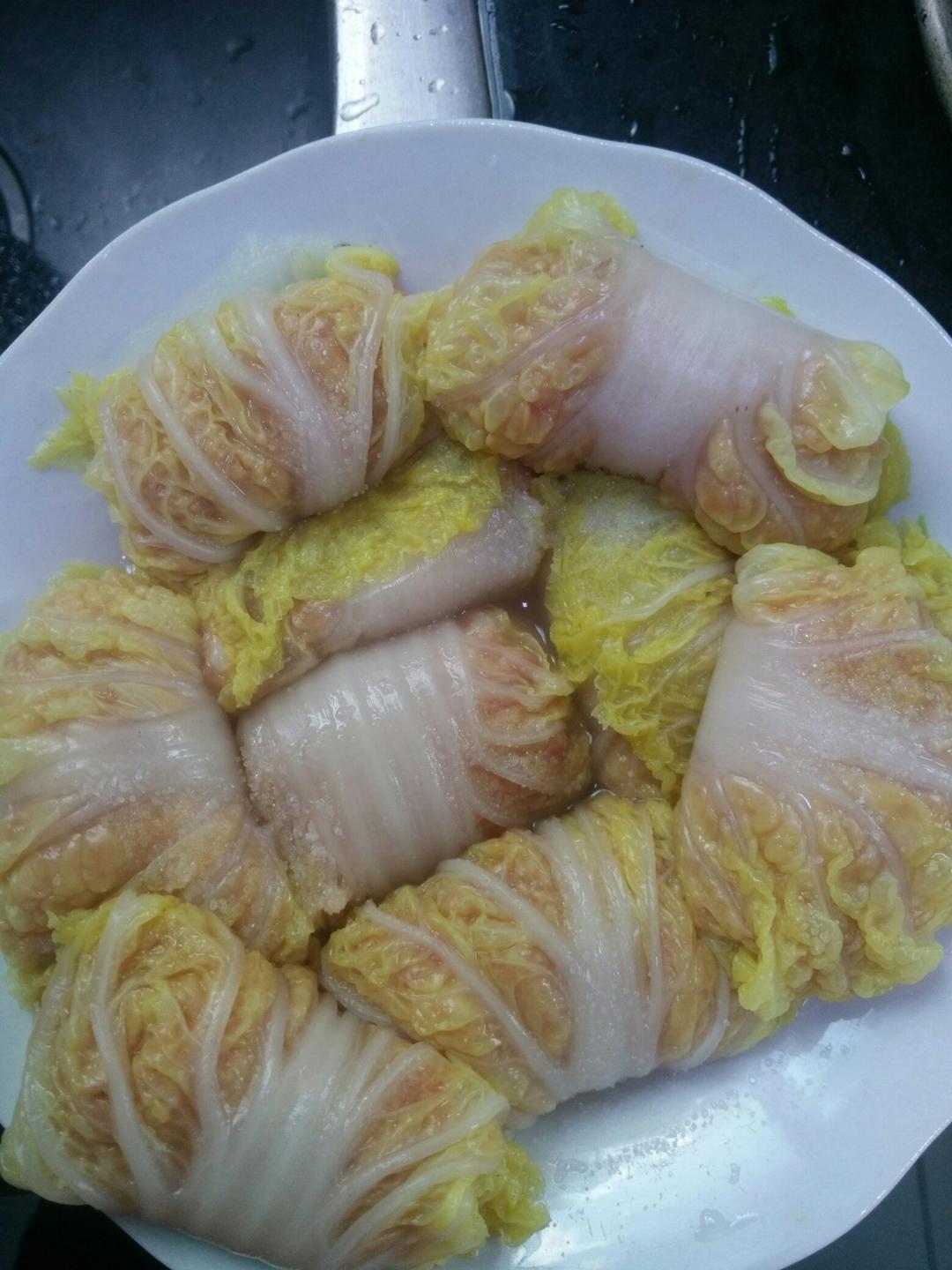 绿色心情0205做的白菜包肉