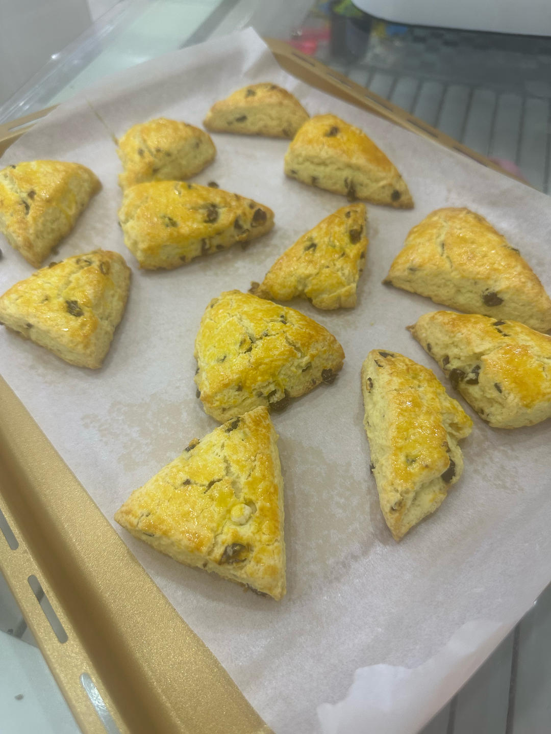 完美裂纹～百分百成功的超好吃奶香司康（禁止搬运）