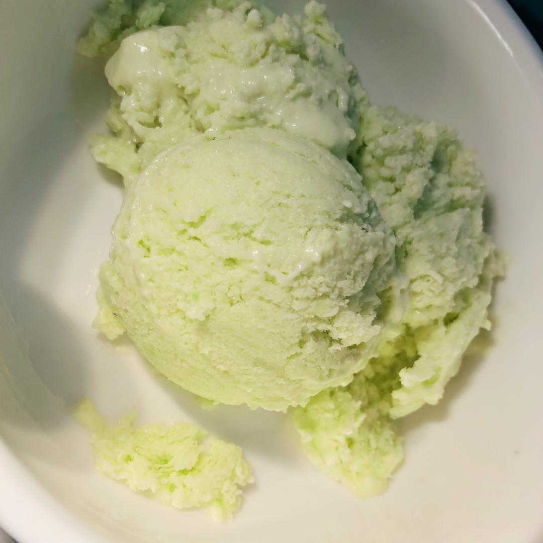 牛油果奶油冰淇淋