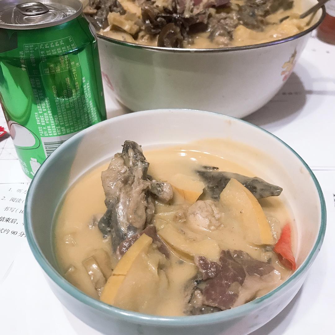 酸木瓜炖鸡