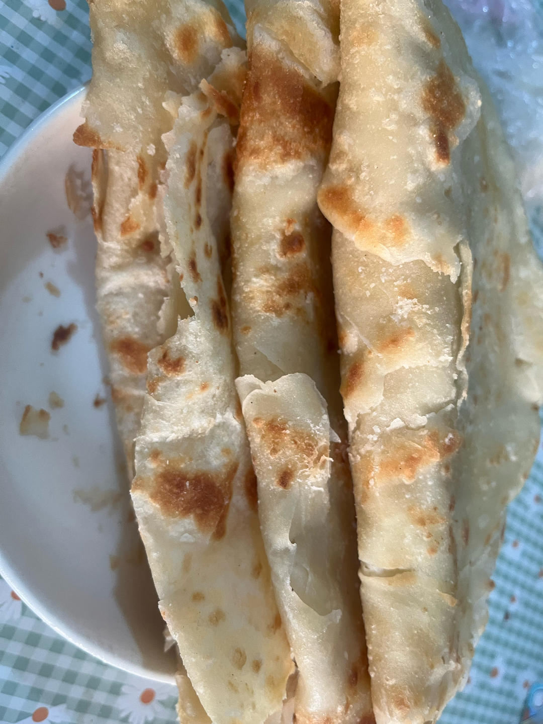 烙饼不硬的小窍门 掌握了你也能看出柔软多层凉了不硬的小油饼