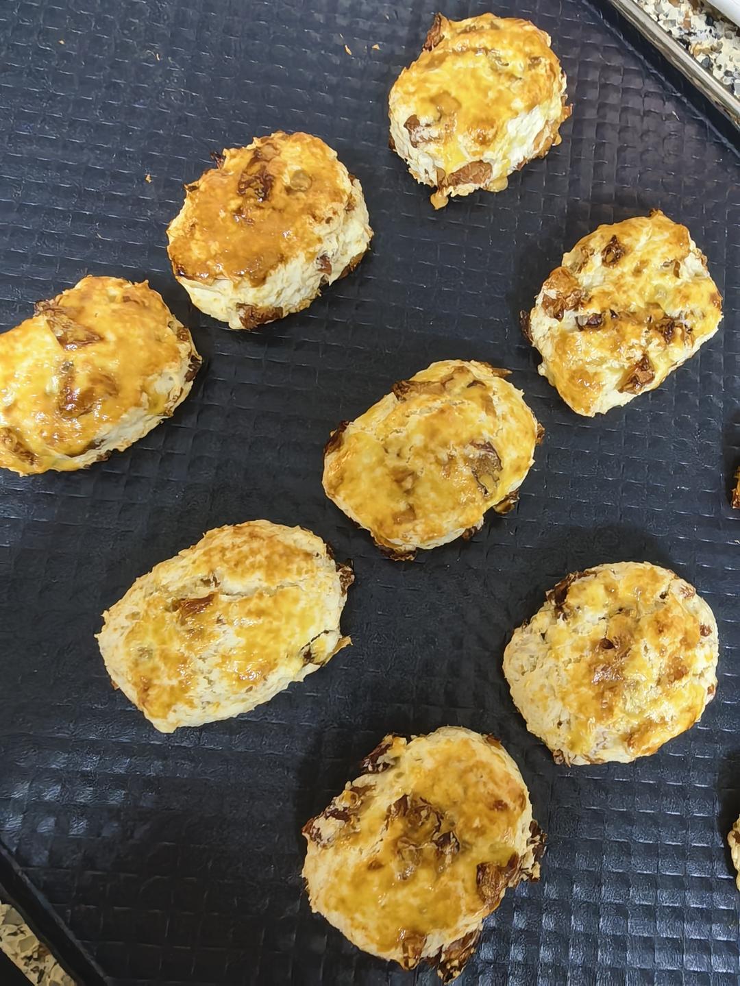 消耗淡奶油的司康