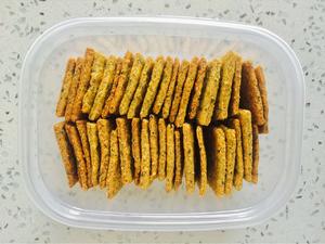 全麦海苔苏打饼干～追剧必备健康磨牙小零食的做法 步骤9