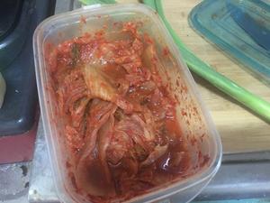 #🦊在韩国#教你做美味泡菜炖（김치찜），简单美味，远超泡菜汤！的做法 步骤4