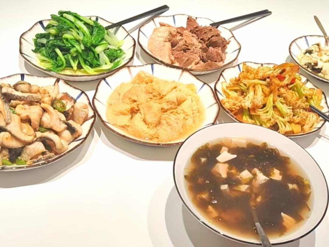 家庭聚餐