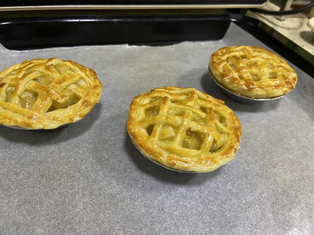 张懒惰做的蛋挞皮版菠萝派