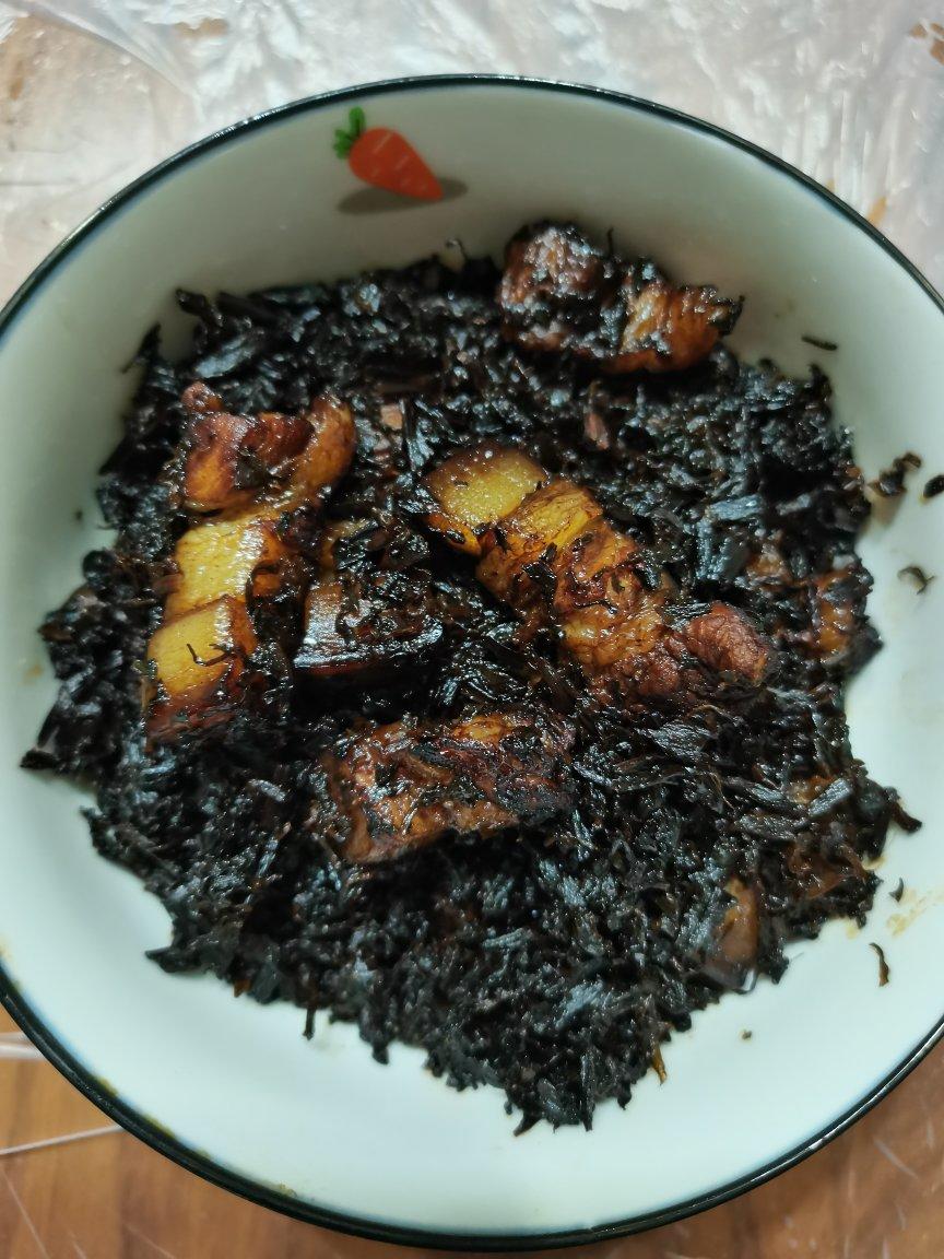 下饭神器梅干菜烧肉