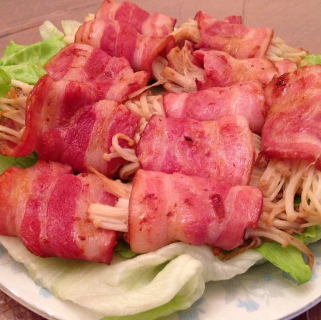 香煎培根金针菇卷