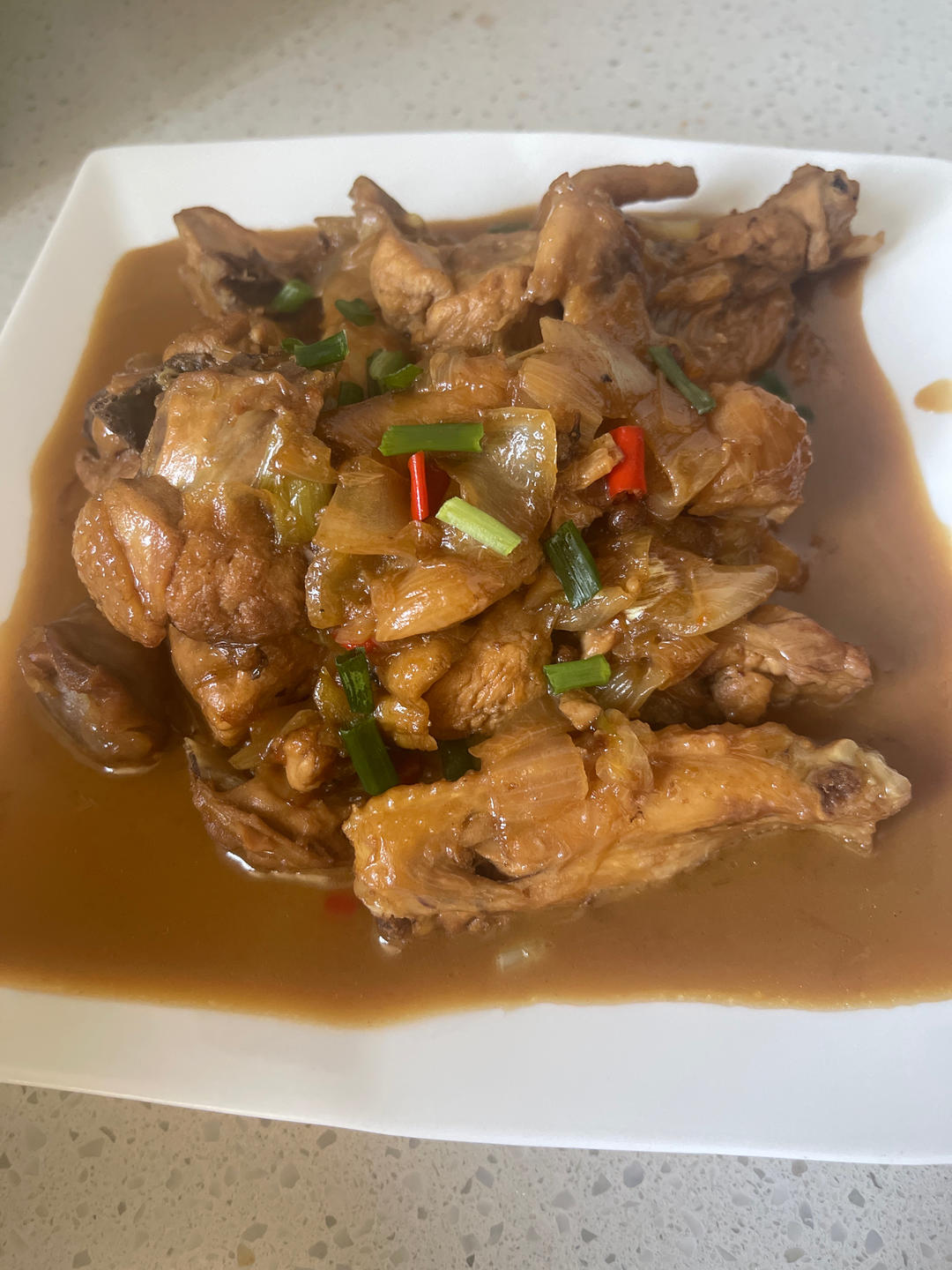 简单易做好吃到舔盘子的家常红烧鸡块