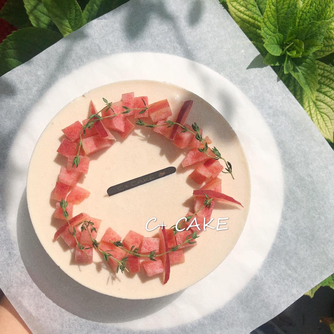 夏恬蜜桃乳酪慕斯蛋糕（6寸）