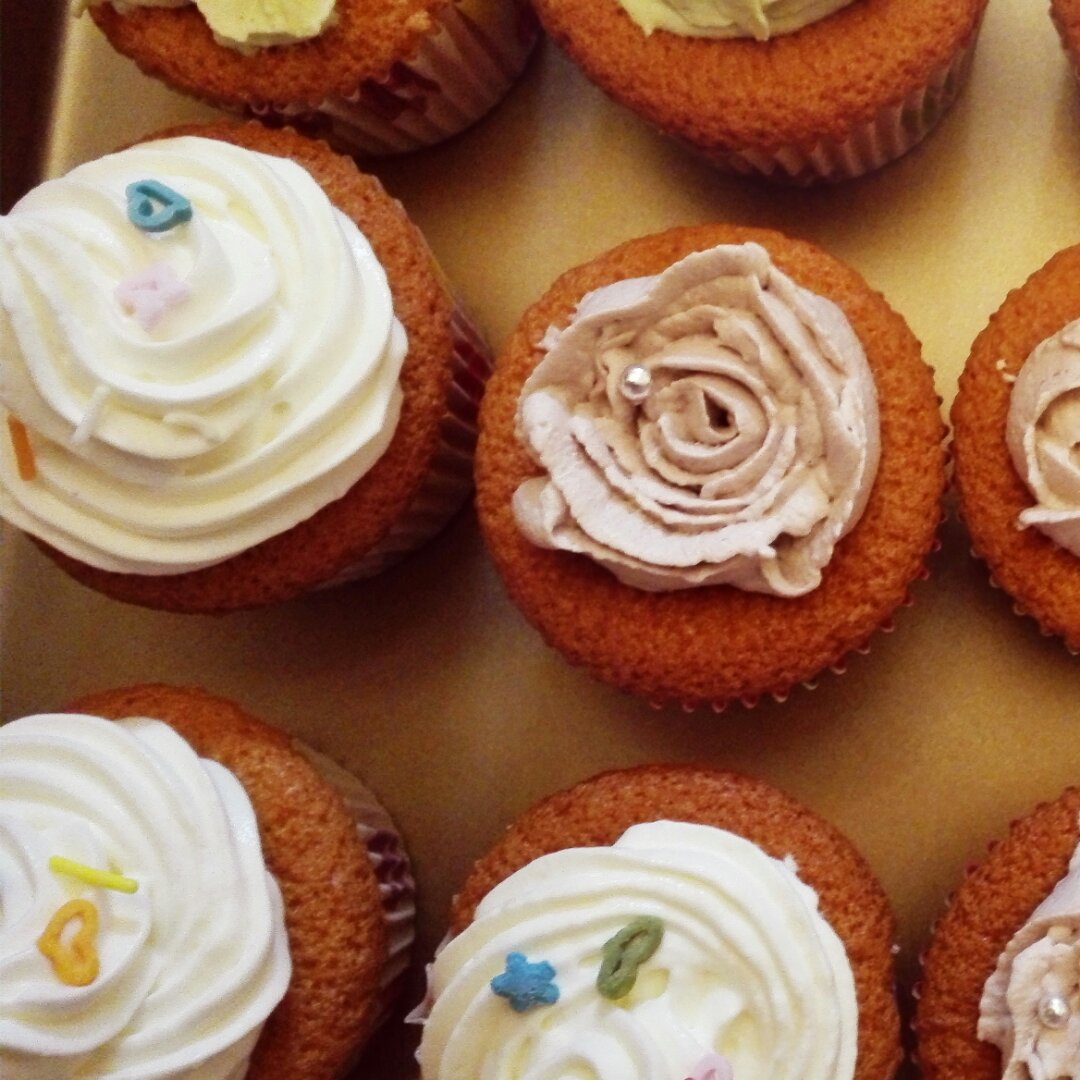 法式奶油顶抹茶纸杯蛋糕CUPCAKE