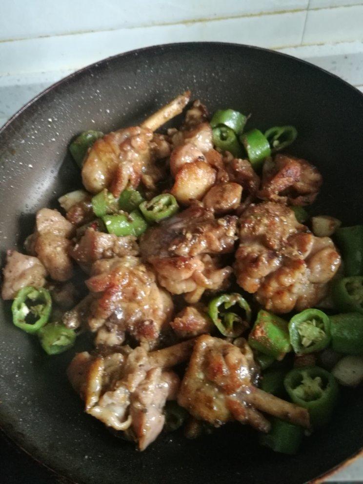 吃不够的蒜香鸡腿