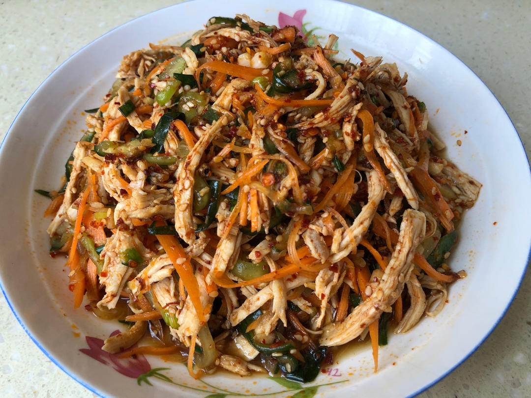 夏日开胃菜 凉拌鸡丝（手撕鸡）
