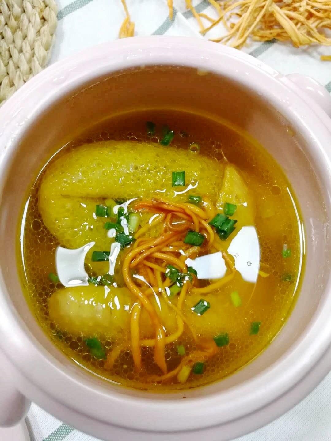 老母鸡竹荪虫草汤