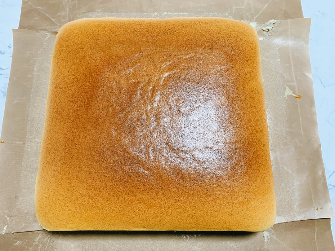 古早蛋糕又名抖臀蛋糕