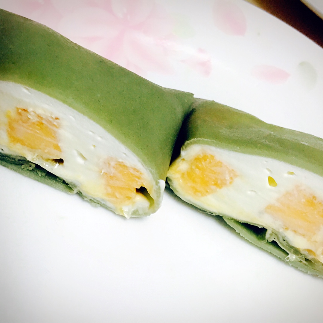 冉妈tina做的榴莲班戟