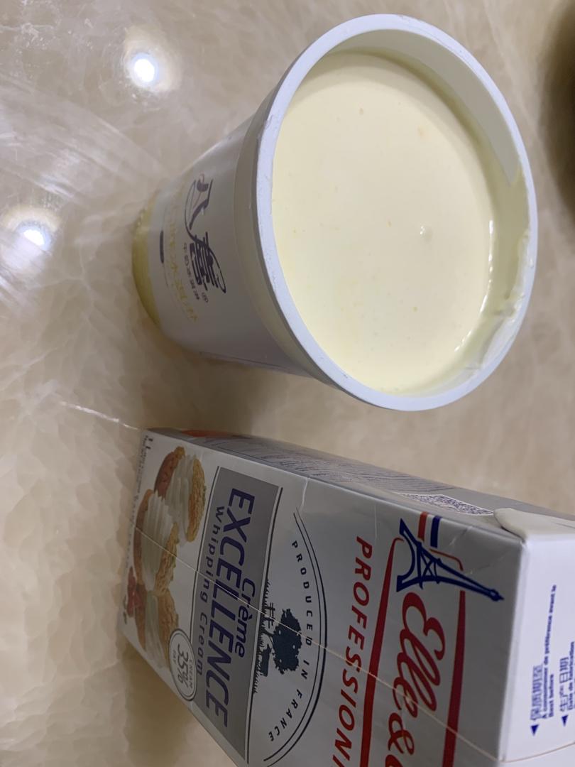 适合小朋友的冰淇淋（介意生鸡蛋的进）消耗淡奶油的好办法