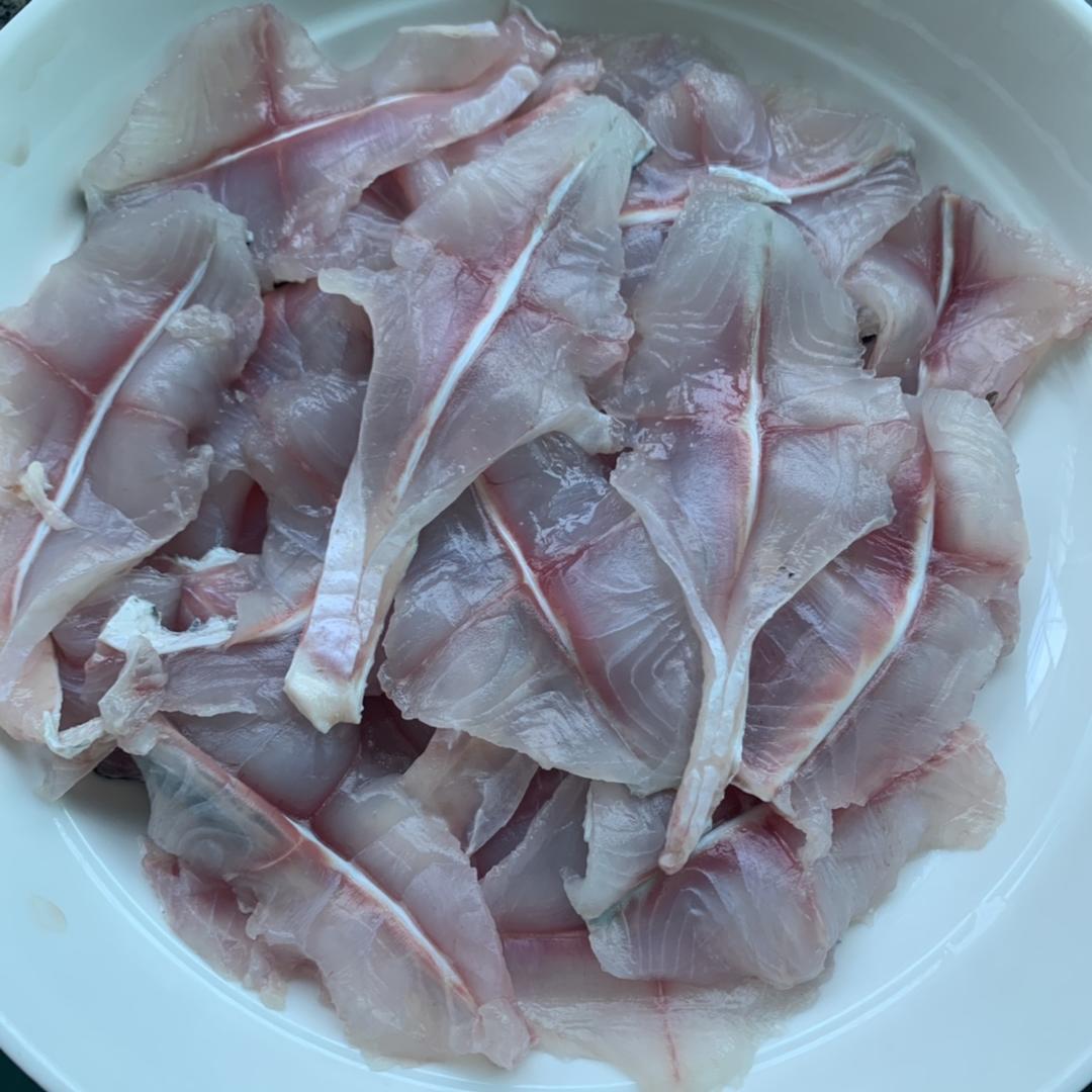 minling做的【片鱼】【蝴蝶片】水煮鱼酸菜鱼鱼片教程附视频