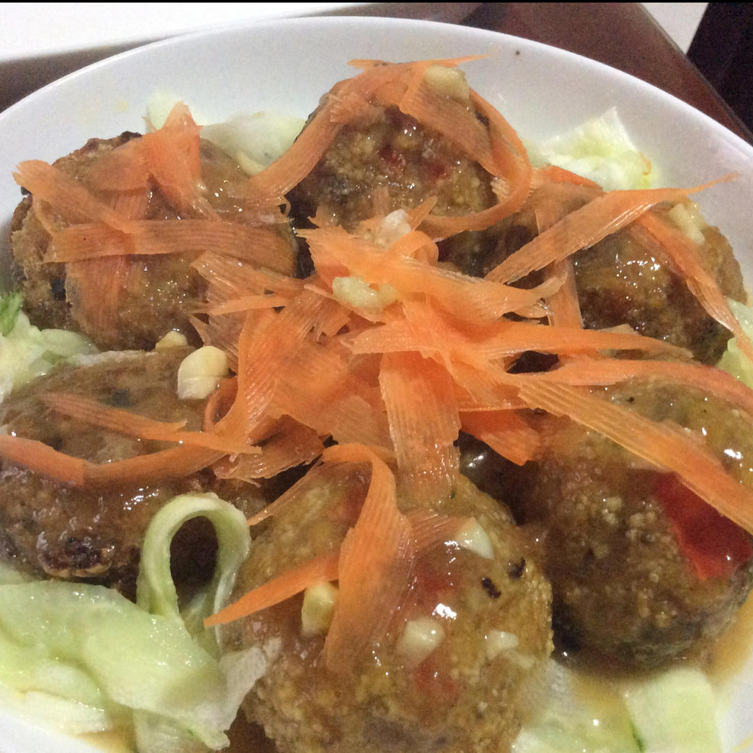 炸莲藕猪肉丸子-年味