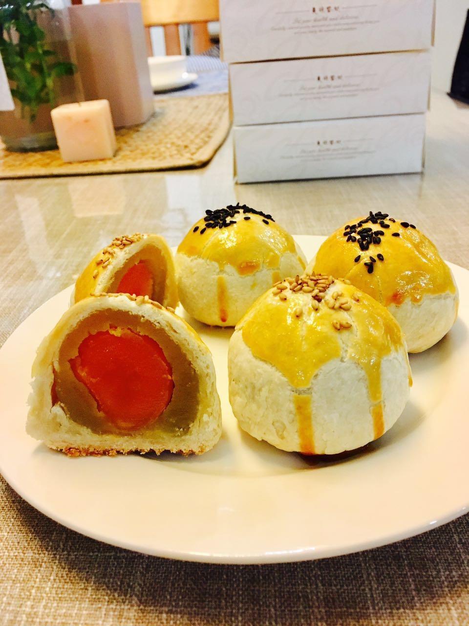蛋黄酥