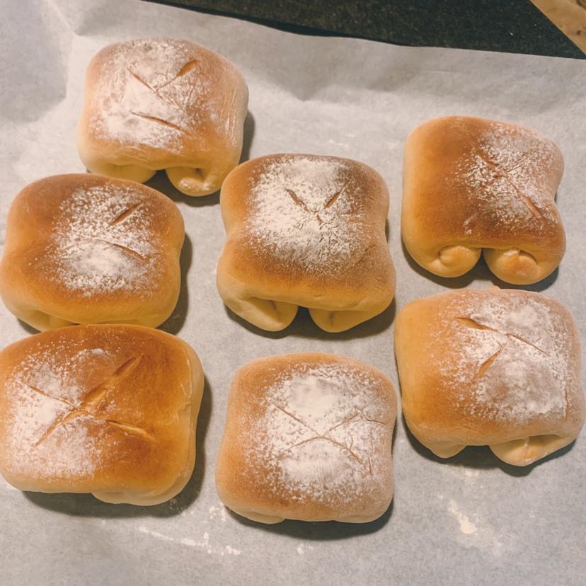 牛奶面包卷