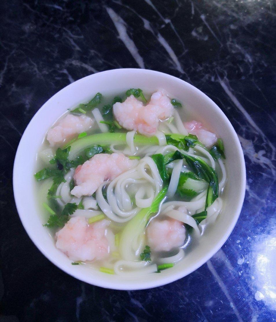 青菜虾滑面