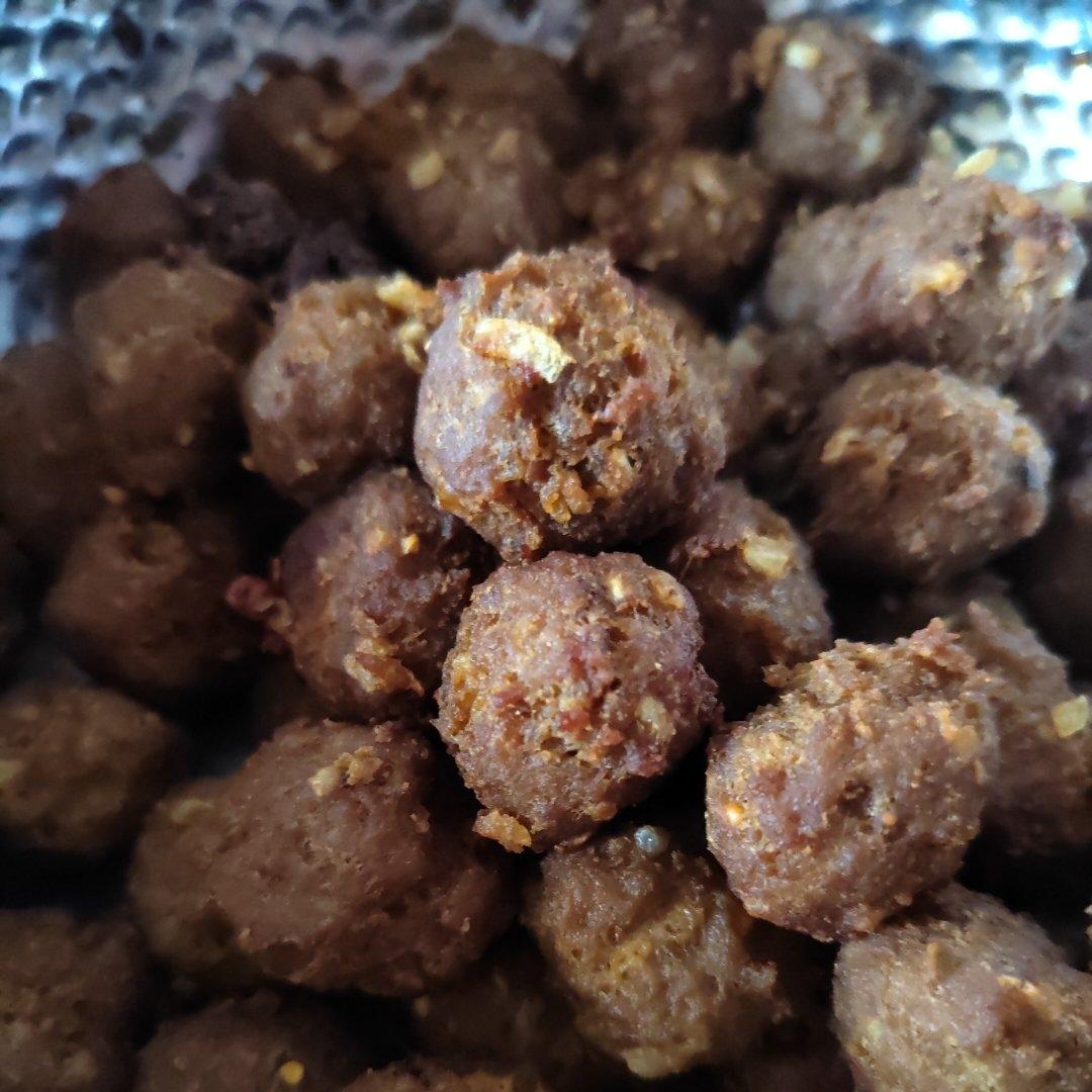 炸牛肉丸子